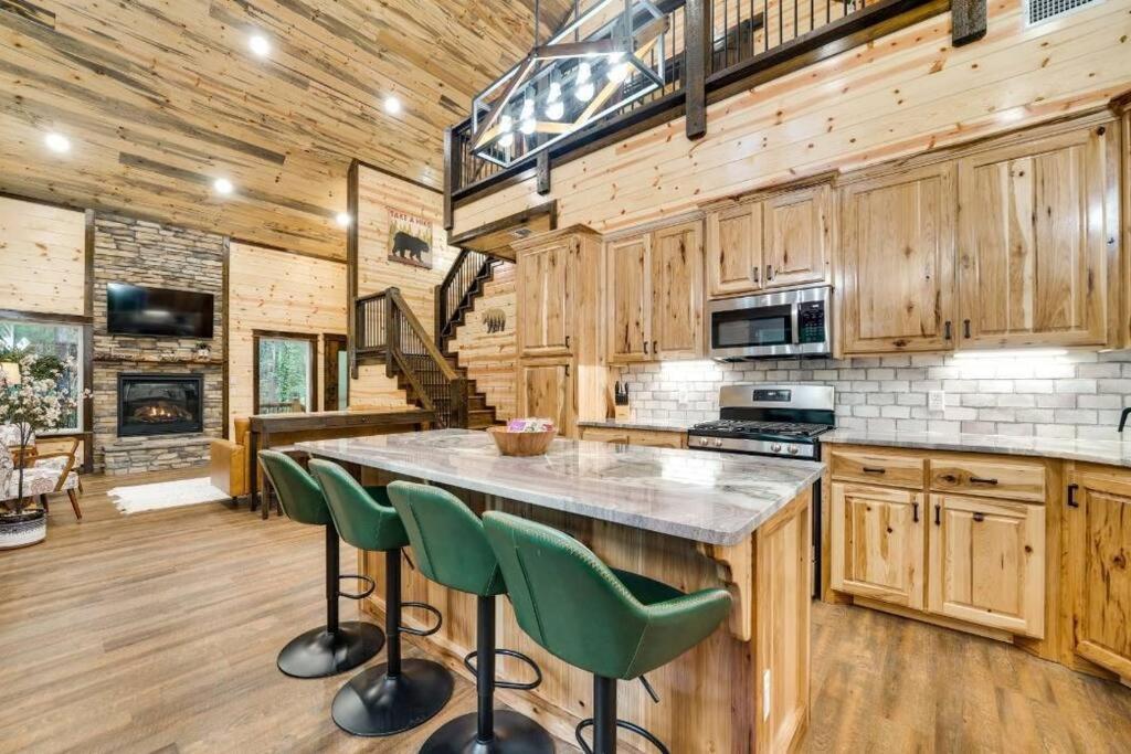 Вилла Piney Acres Брокен-Боу Экстерьер фото